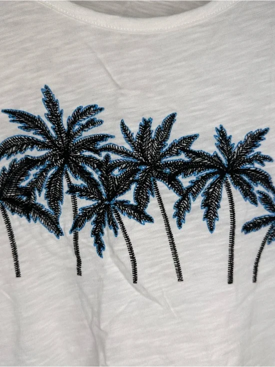 CJ Banks White Scoop Neck Slub Knit Top Embroidered Palm Trees - Picture 2 of 6
